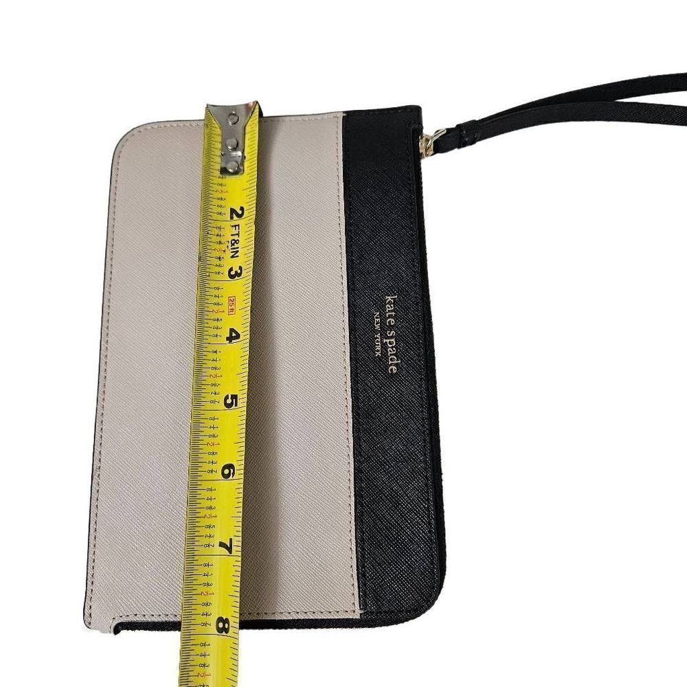 Kate spade wristlet - Picture 4 of 5